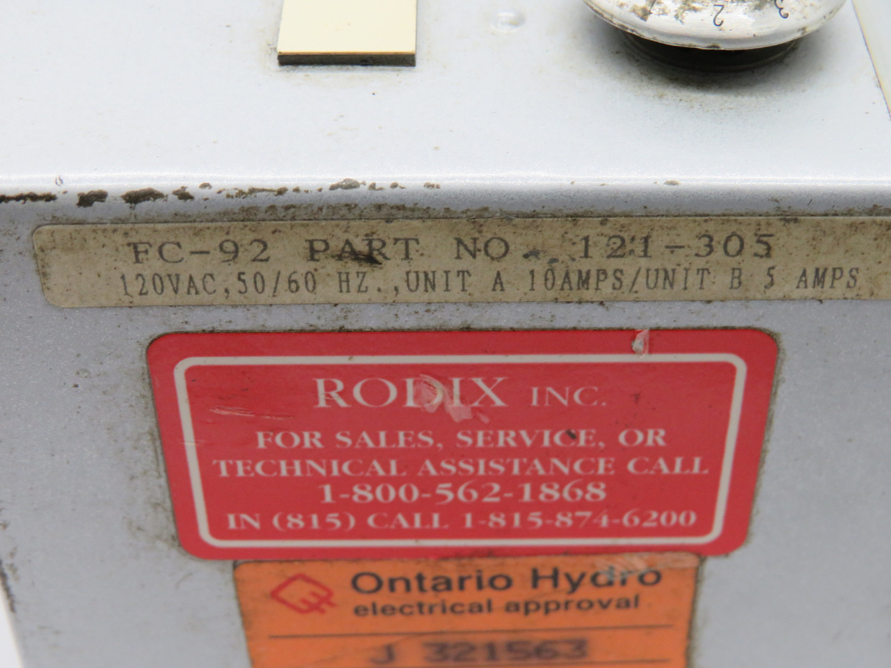 Rodix 121-305 FC-92 Feeder Cube 120VAC 50/60Hz Unit A: 10A COS DMG USED