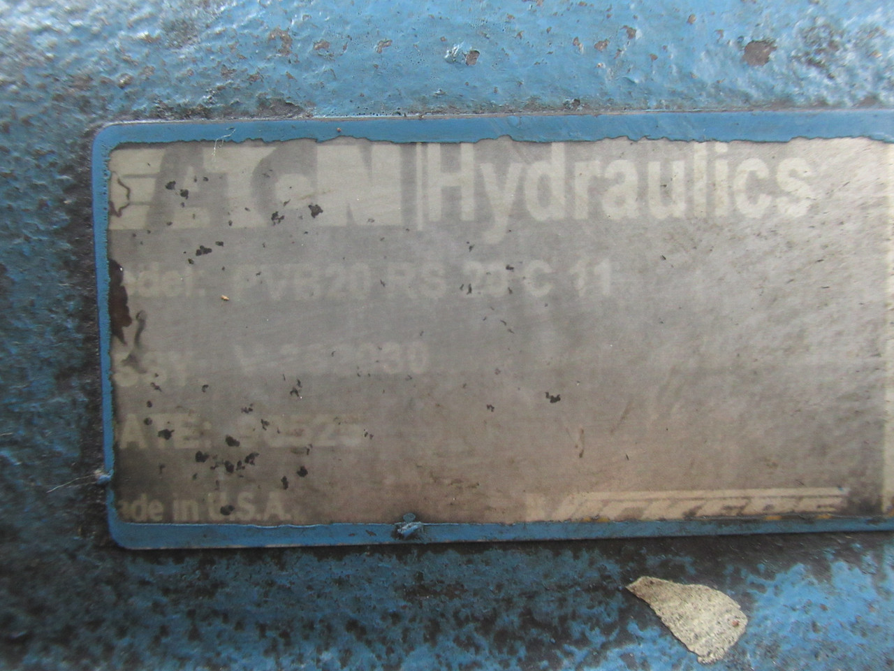 Eaton Hydraulics PVB20-RS-20-C-11 Hydraulic Piston Pump 210 bar 3000 psi USED