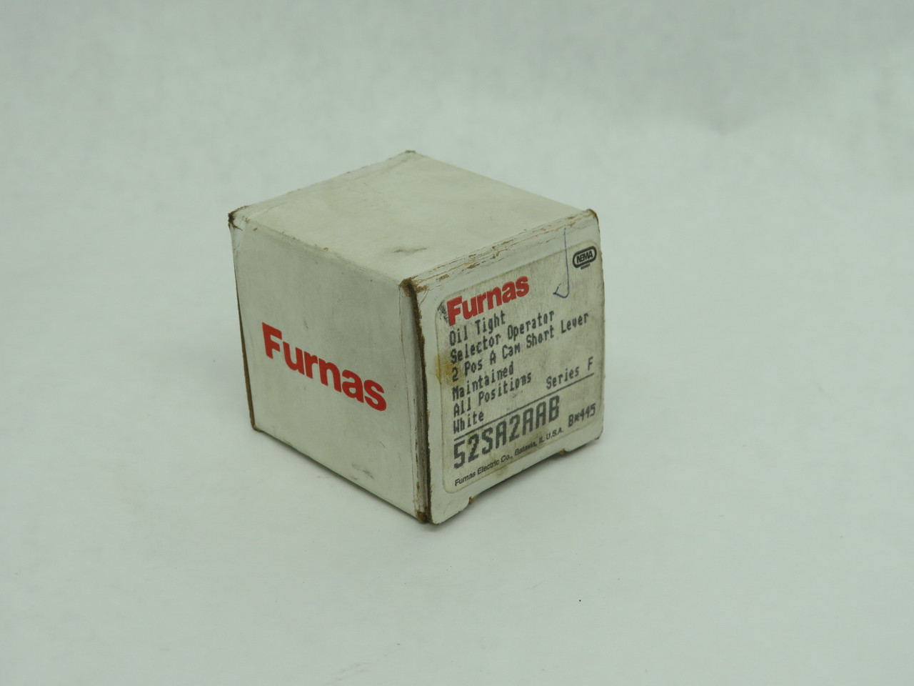 Furnas 52SA2AAB Selector Switch Operator 2-Position Maintained BOX WEAR NEW