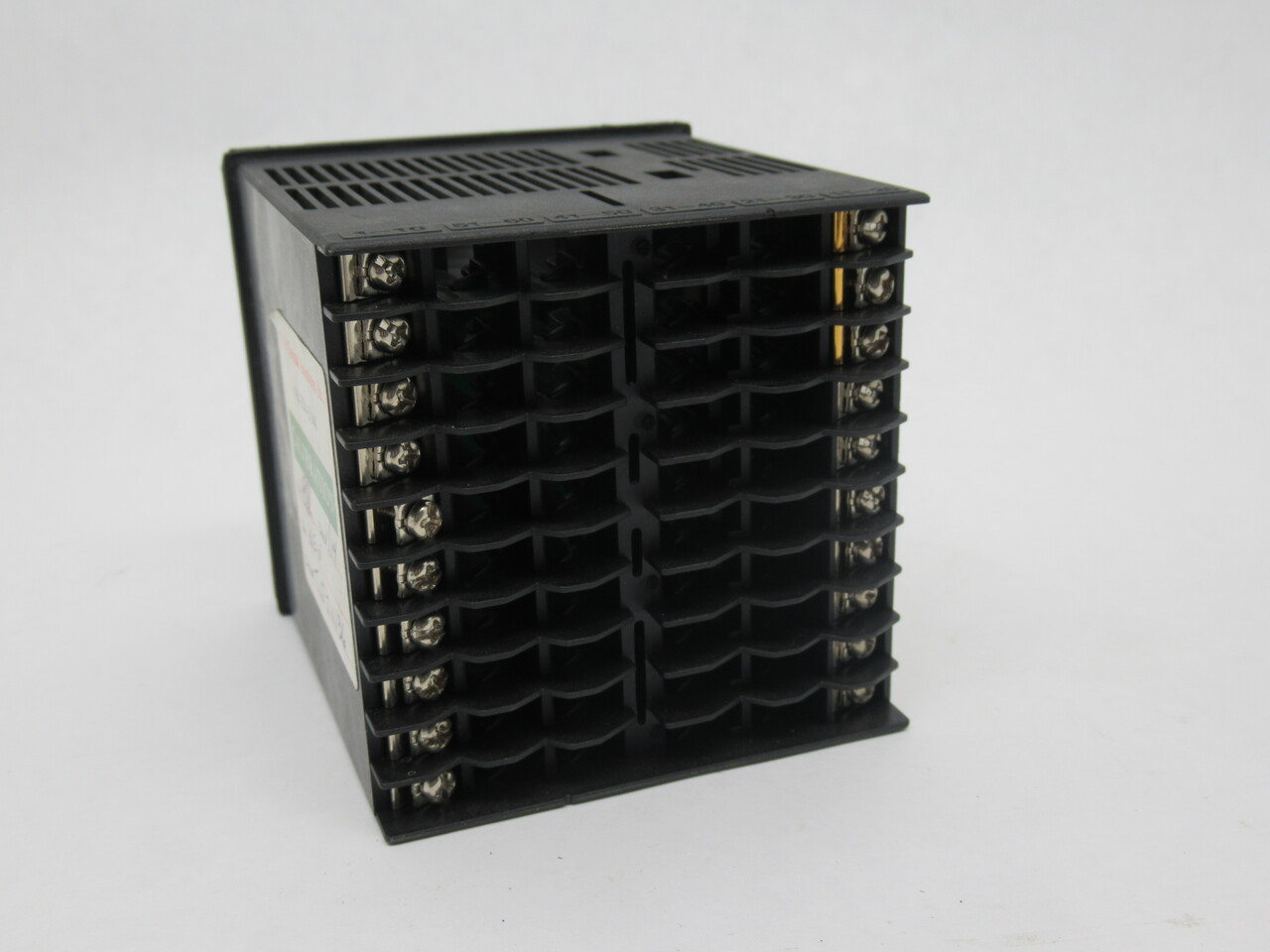 Yokogawa UT350-00 Temperature Controller 100-240V 50/60Hz 20VA USED