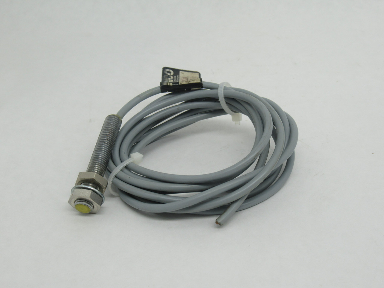 Namco ET111-10110 Proximity Switch 10-30VDC 200mA 1mm Shielded PNP 6' L USED