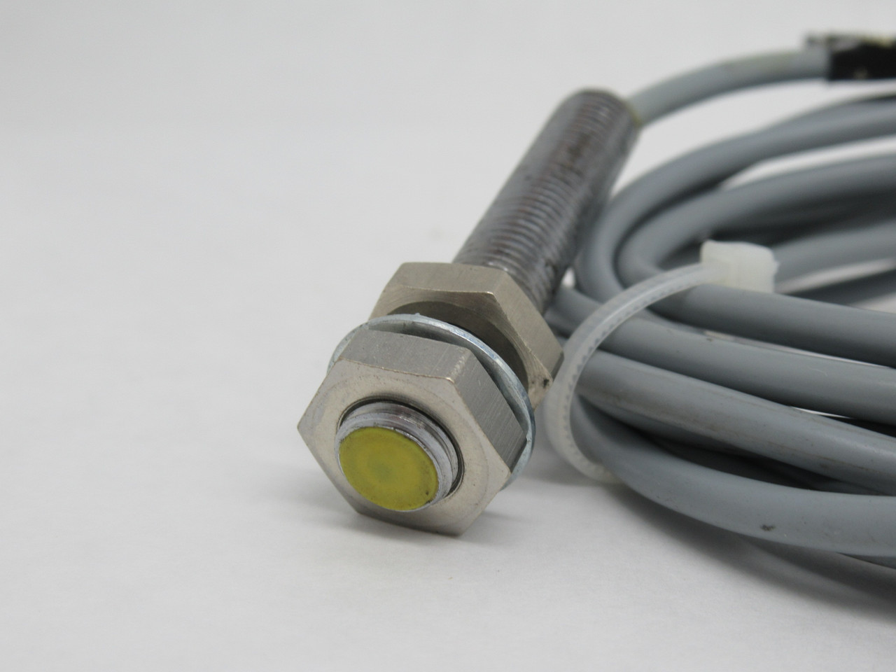 Namco ET111-10110 Proximity Switch 10-30VDC 200mA 1mm Shielded PNP 6' L USED