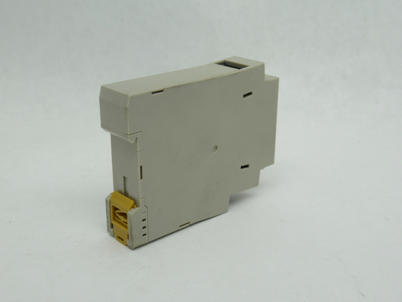 Omron H3DE-M2 AC/DC24-230 Multifunction Timer 24-230VAC/DC 0.1s-120h DPDT NEW