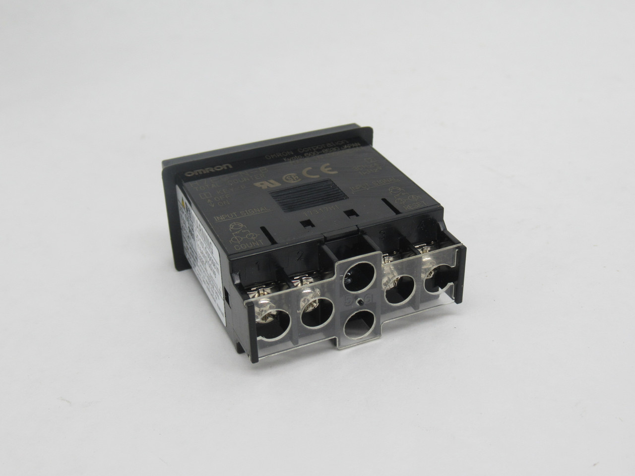 Omron H7EC-N-B 8-Digit Total Counter NO BRACKET USED