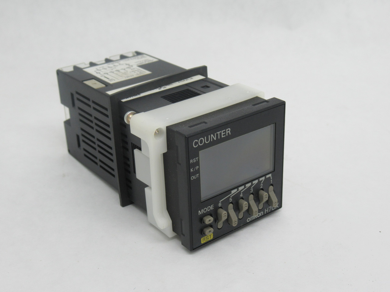 Omron H7CX-A 6-Digit Multifunction Preset Counter 120-240V SHELF WEAR NOP