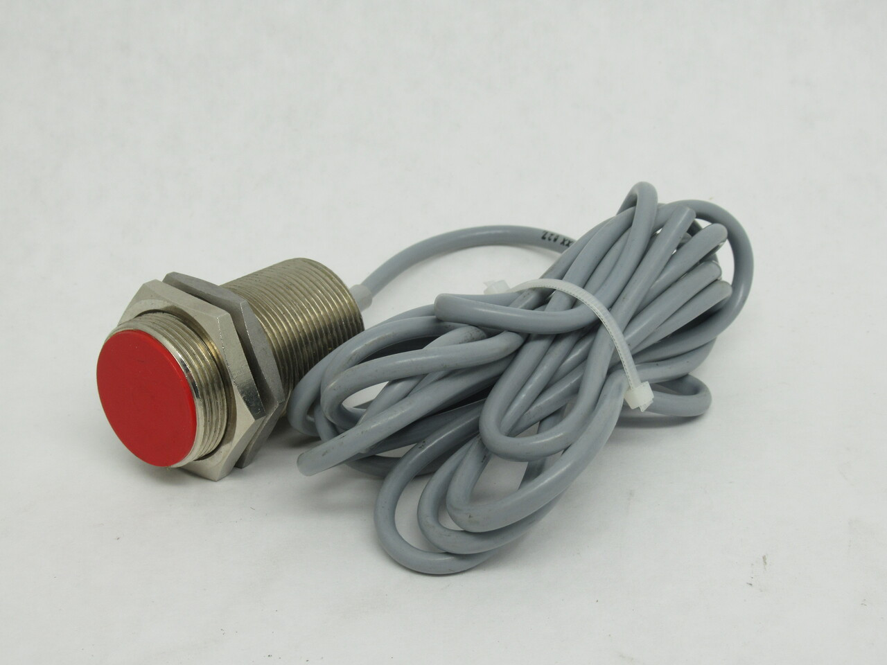 Pulsotronic 9914-0300 Proximity Sensor 24VDC 5-10mm Distance 2m Cable M30 USED