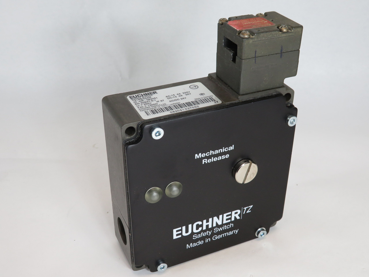 Euchner TZ1RE024M Safety Switch w/LED Indicator M20X1.5 24VAC/DC NO KEY USED