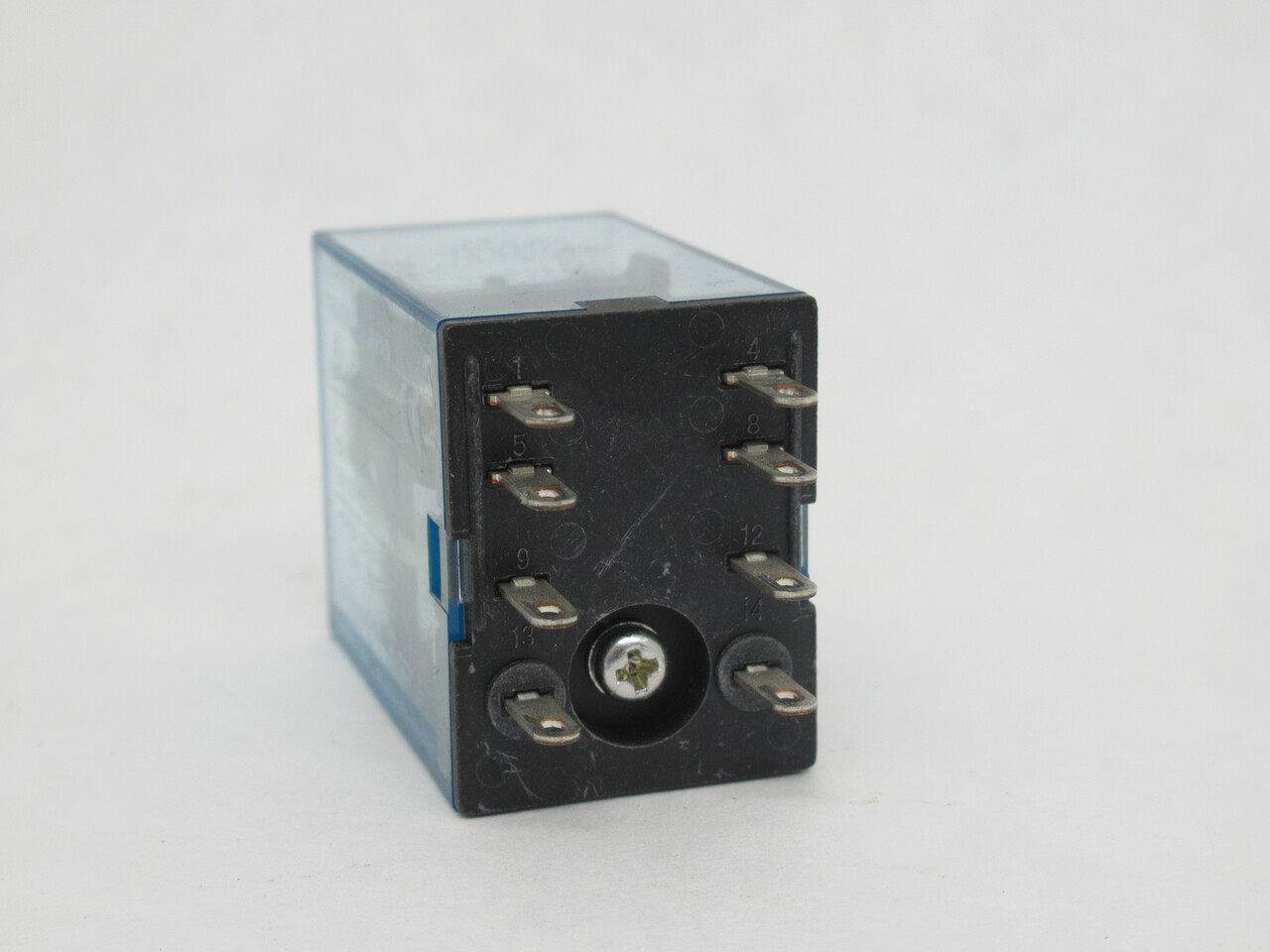 Omron MY2J-DC24 Plug-In Relay 24VDC 5A 8-Blade USED