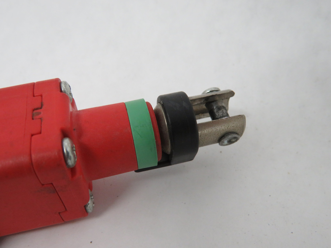 Pizzato FD1879 Rope Safety Switch 10A 3A 400VAC MISSING TOP CLIP USED