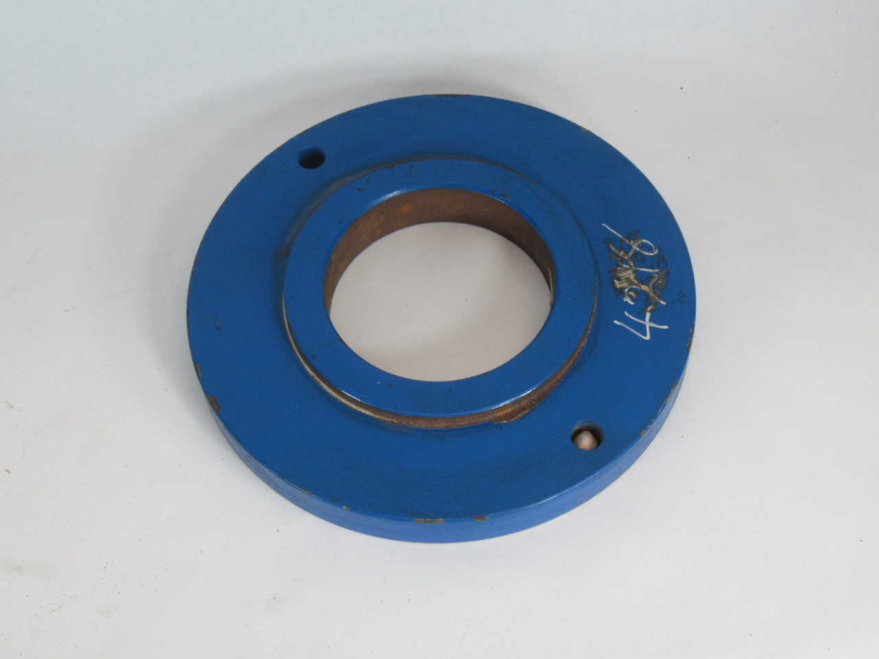 Generic 4218 Pump Bearing Cover 7.75" OD 3.5" ID 2-Bolt SHELF WEAR NOP