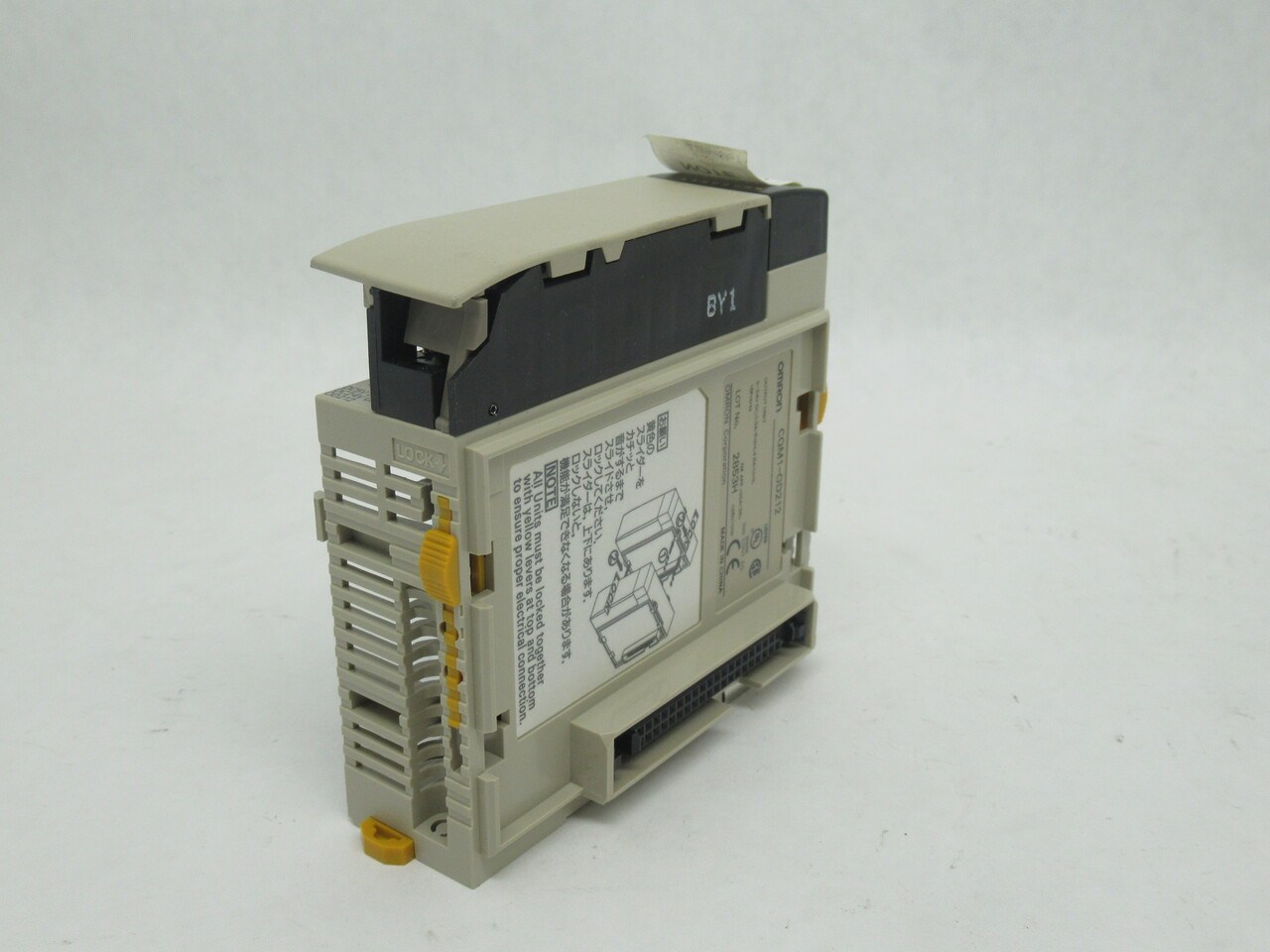 Omron CQM1-OD212 Output Module 5-24VDC 0.3A/Point 4.8A 16-Point BOX WEAR NEW