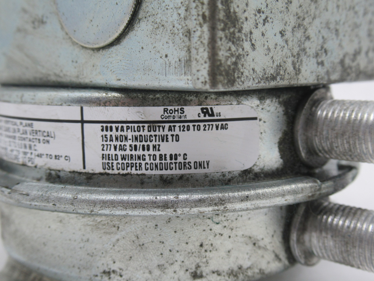 Cleveland Controls RFS-4001-079 Pressure Switch 300VA 120-277V 50/60Hz 15A USED