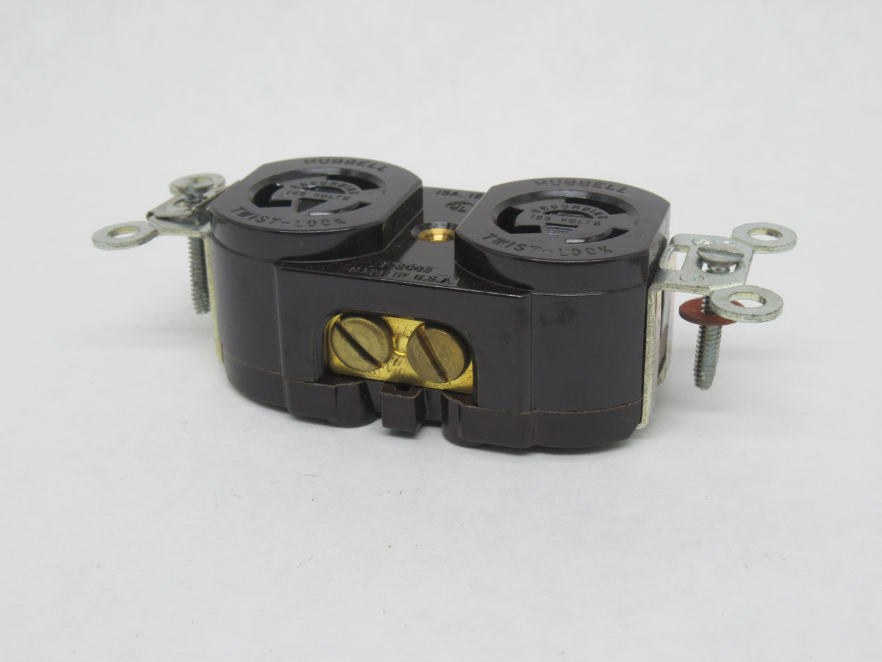 Hubbell 4700 Duplex Twist-Lock Receptacle 15A 125V 3W 2P NEMA L5-15R NEW