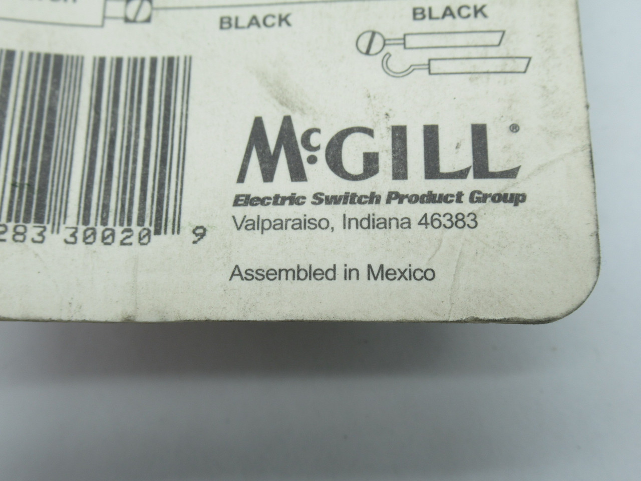 McGill 0100-3998 BP-2 Momentary On-Off Push Button 15A 12VDC 1P SHELF WEAR NEW