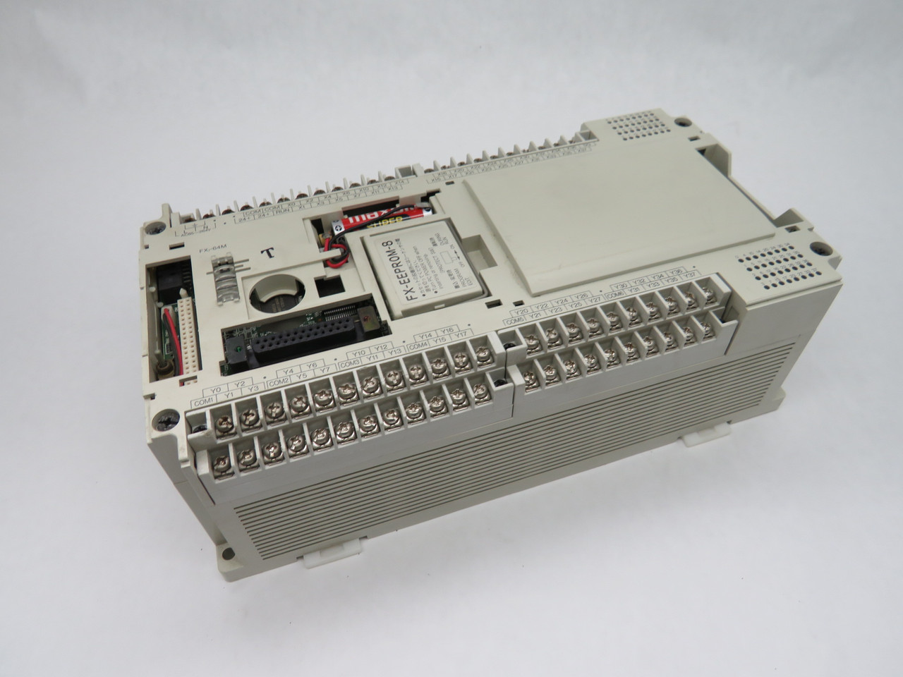 Mitsubishi FX2-64MT Combined I/O Module 64I/O RUST/MISSING FRONT PLATES USED