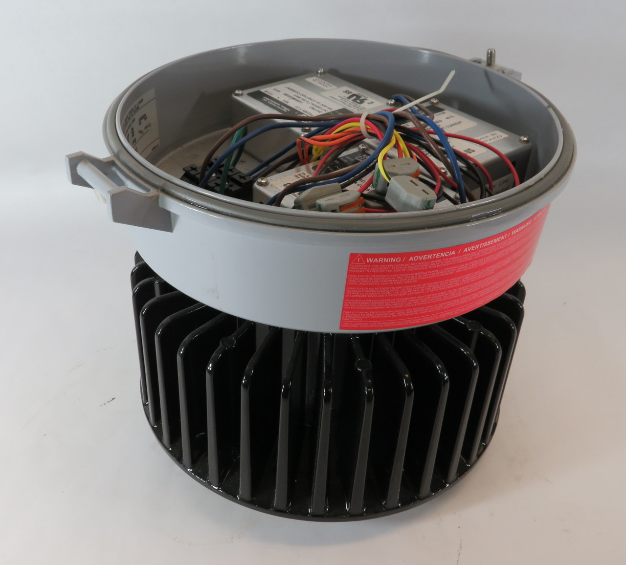 Eaton Crouse-Hinds VMV7L/UNV34 LED Luminaire 347-480VAC 50/60Hz BOX DMG NEW