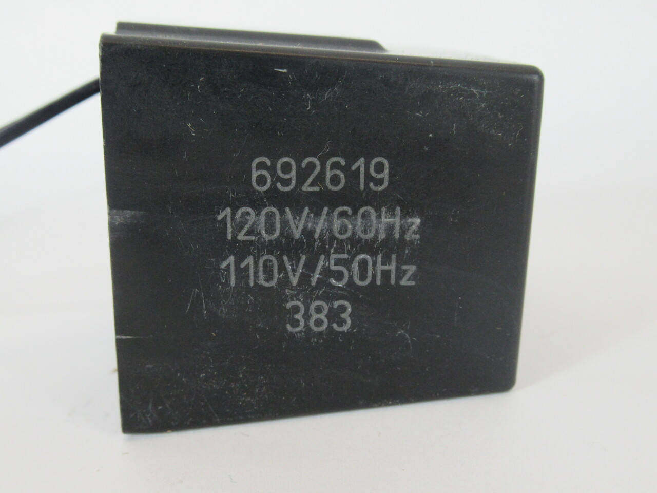 Parker 692619 Directional Valve Solenoid Coil 120V@60Hz 110V@60Hz USED