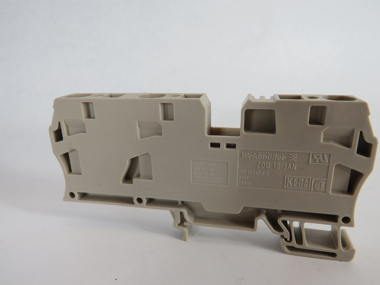 Weidmuller ZDU-10/3AN 1767690000 Beige Terminal Block 10mm2 800V USED