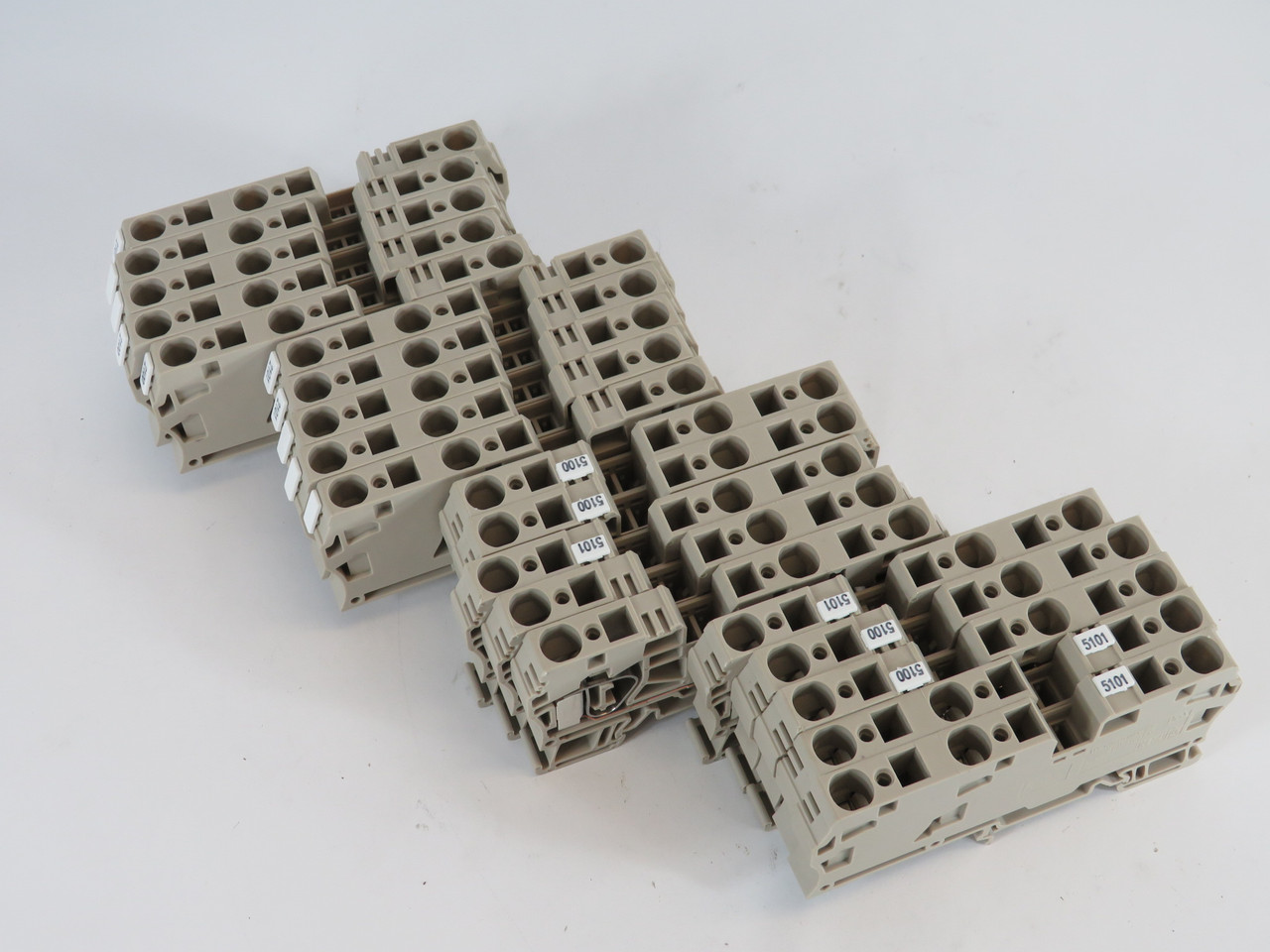 Weidmuller ZDU-10/3AN 1767690000 Beige Terminal Block 10mm2 800V Lot of 20 USED