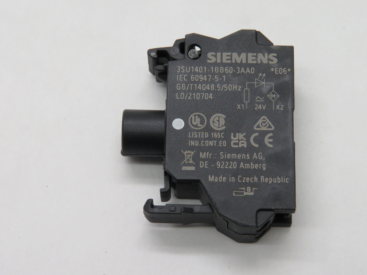 Siemens 3SU1401-1BB60-3AA0 White Push Button LED Module USED