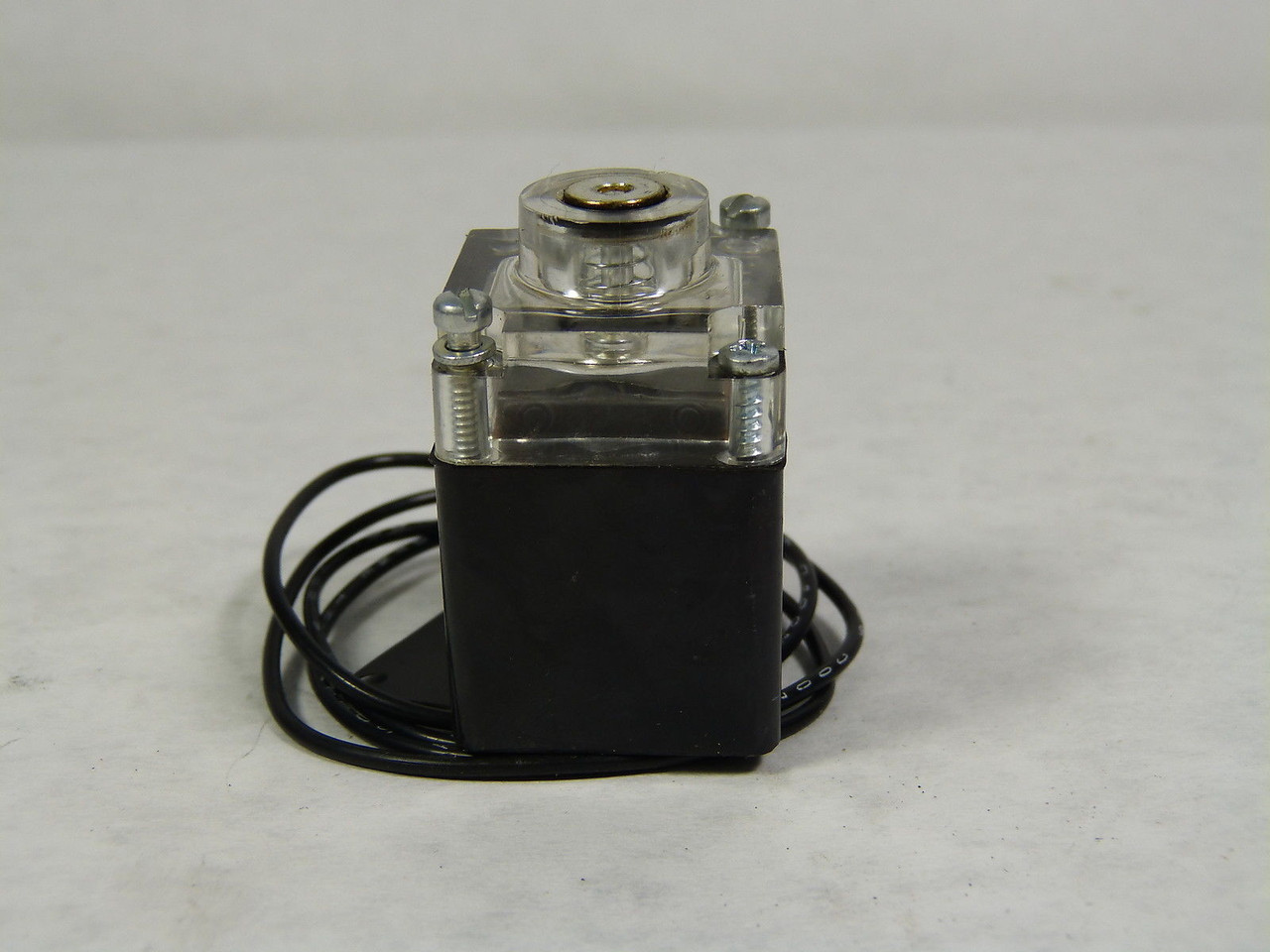 Numatics 228-649B Solenoid Coil USED
