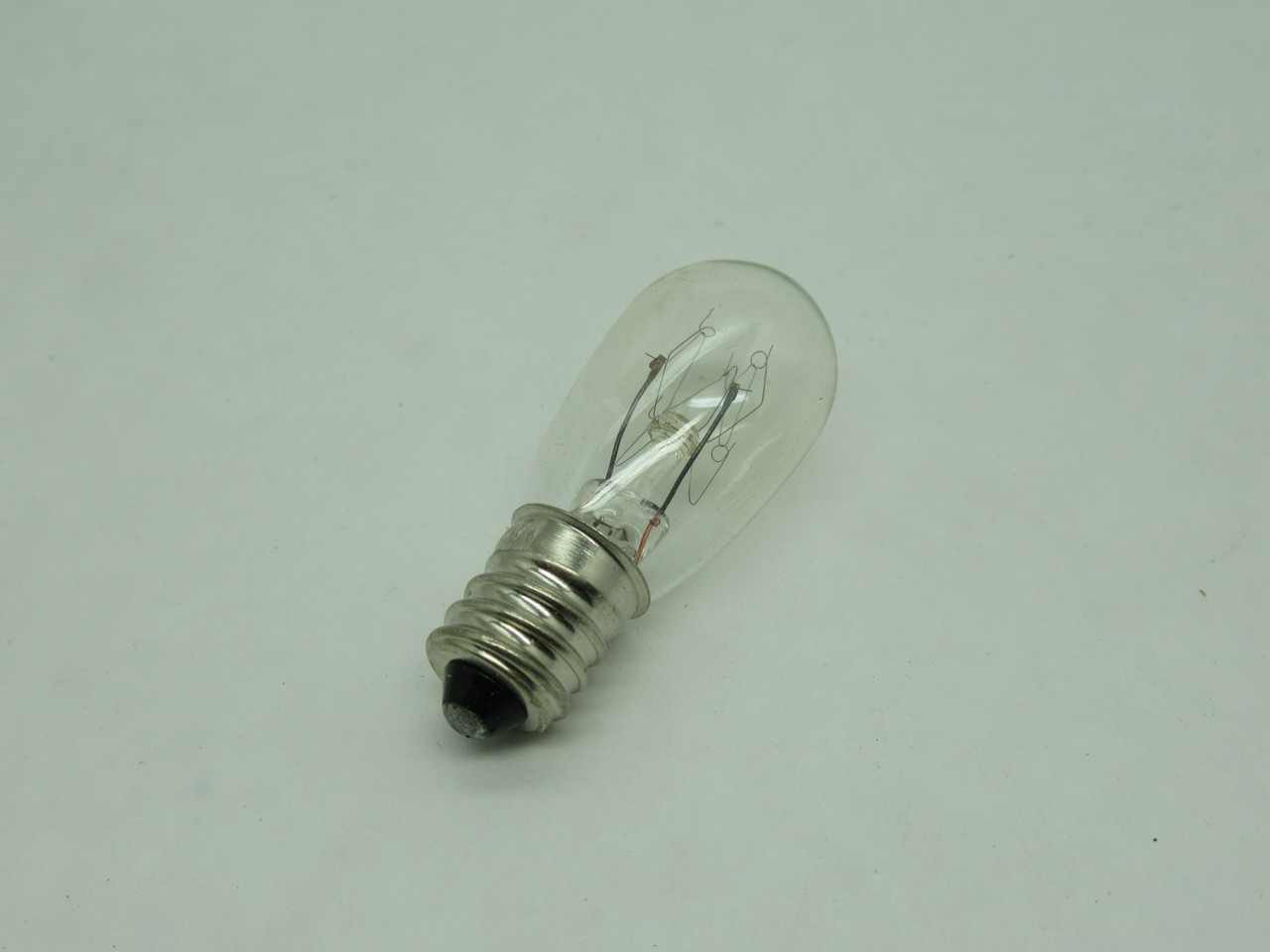 Eiko 6S6/145V Miniature Incandescent Bulb 145V Lot of 7 BOX DAMAGE NEW