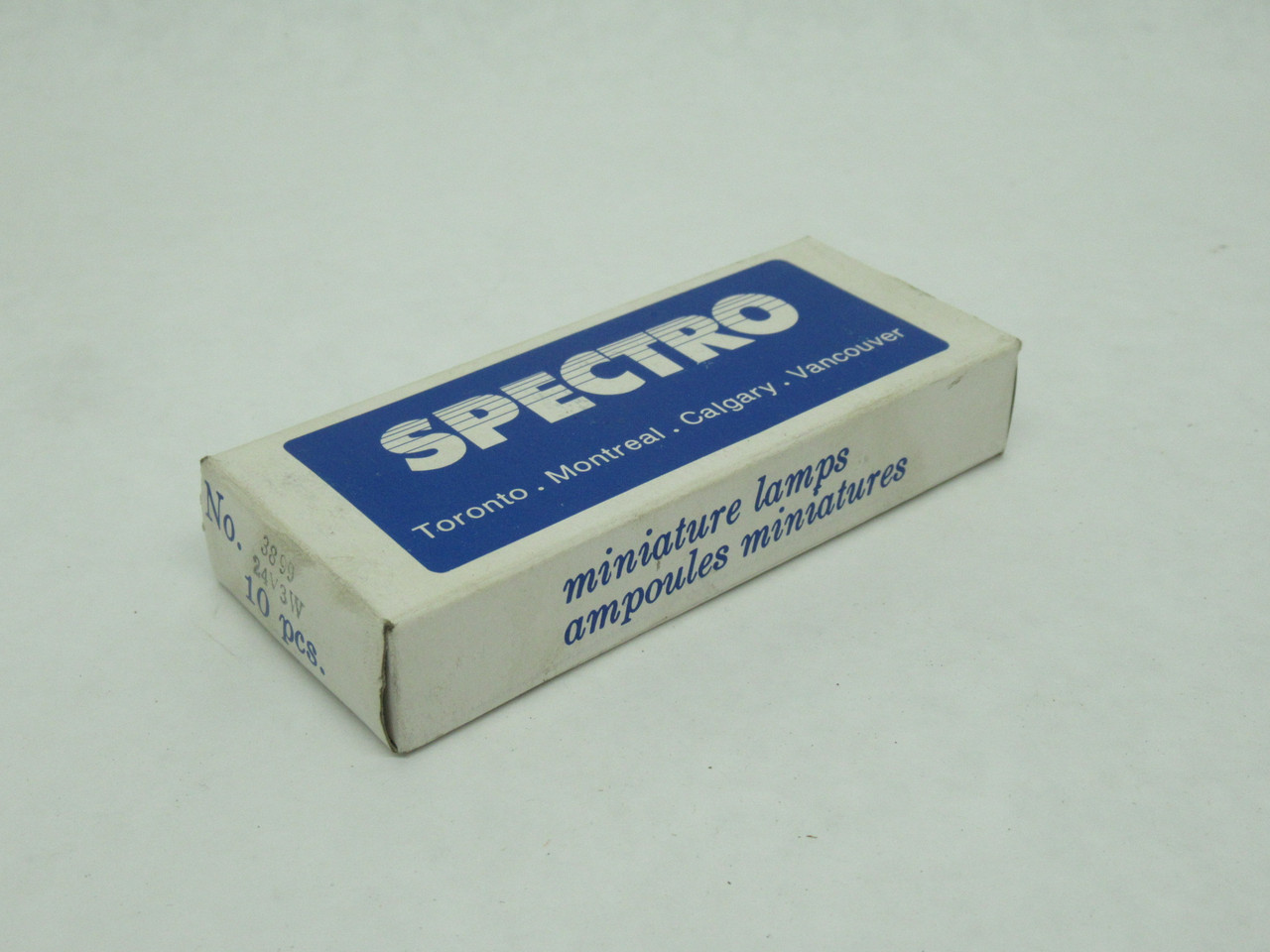 Spectro 3899 Miniature Incandescent Bulb 24V 3W 10-Pack SHELF WEAR NEW