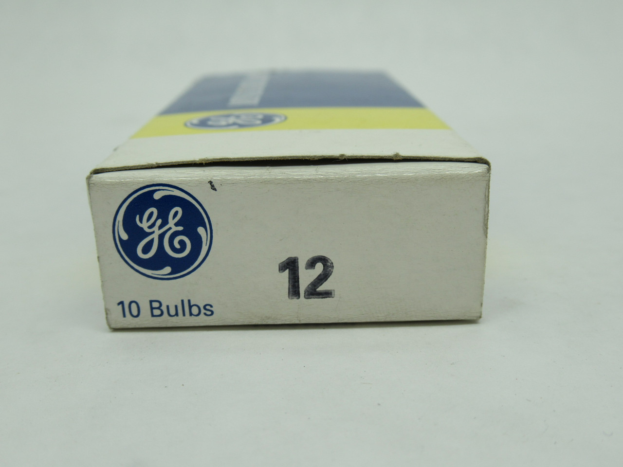 General Electric 12 Miniature Bi-Pin Bulb 6.3V 1W Lot of 8 SHELF WEAR NEW