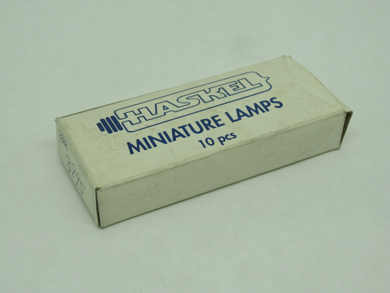 Haskel 3895 Miniature Incandescent Bulb 6V 2W Lot of 8 SHELF WEAR NEW