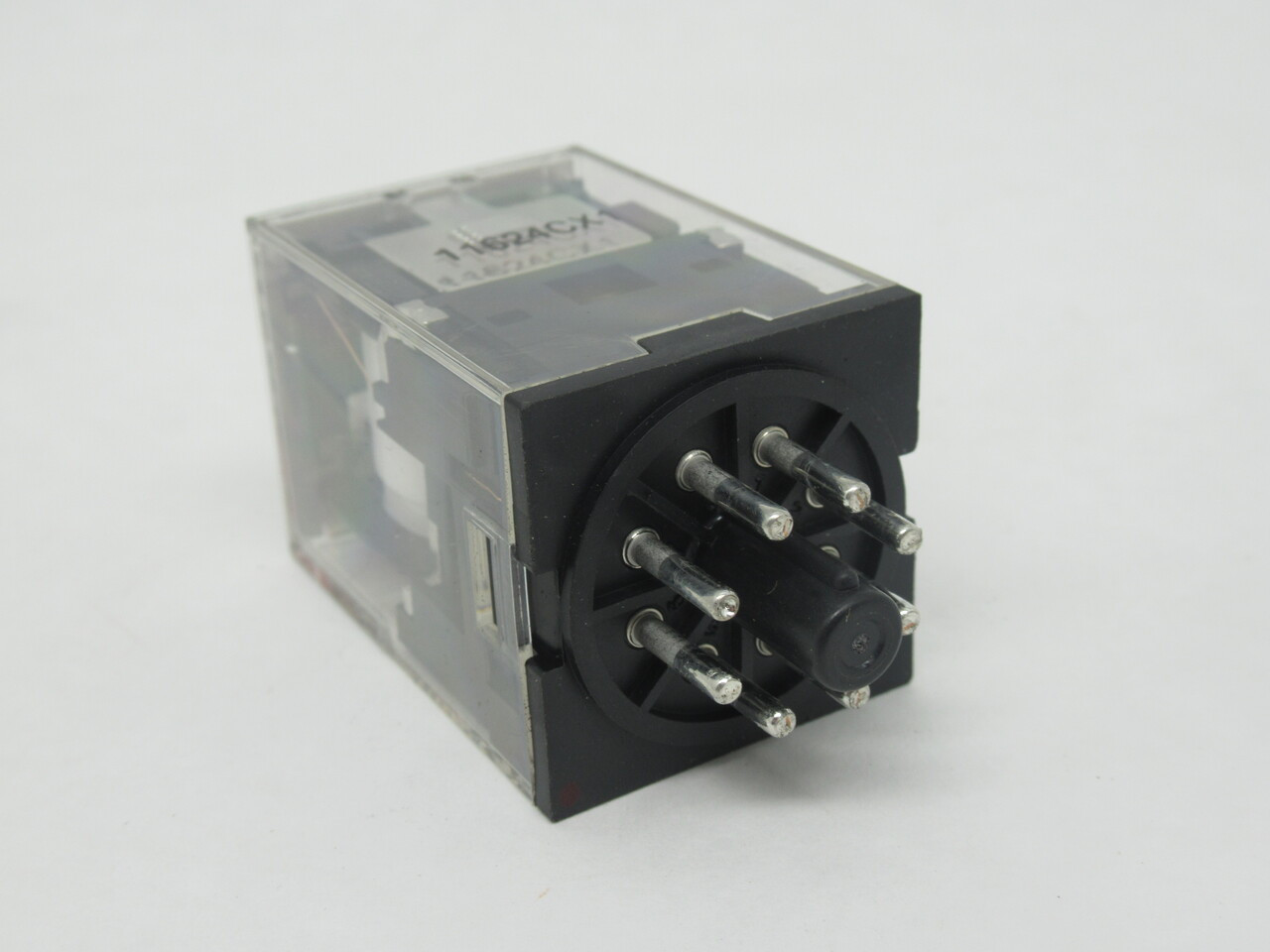 Omron MKS2PIN AC120 Plug-In Relay 120V 10A 8-Pin DPDT NOP