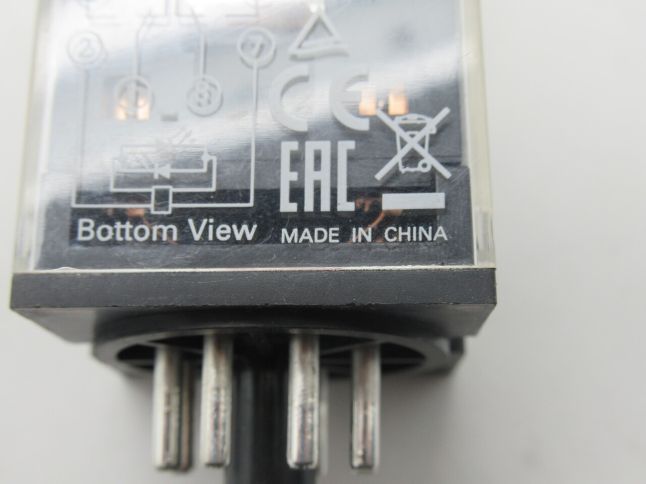 Omron MKS2PIN AC120 Plug-In Relay 120V 10A 8-Pin DPDT NOP