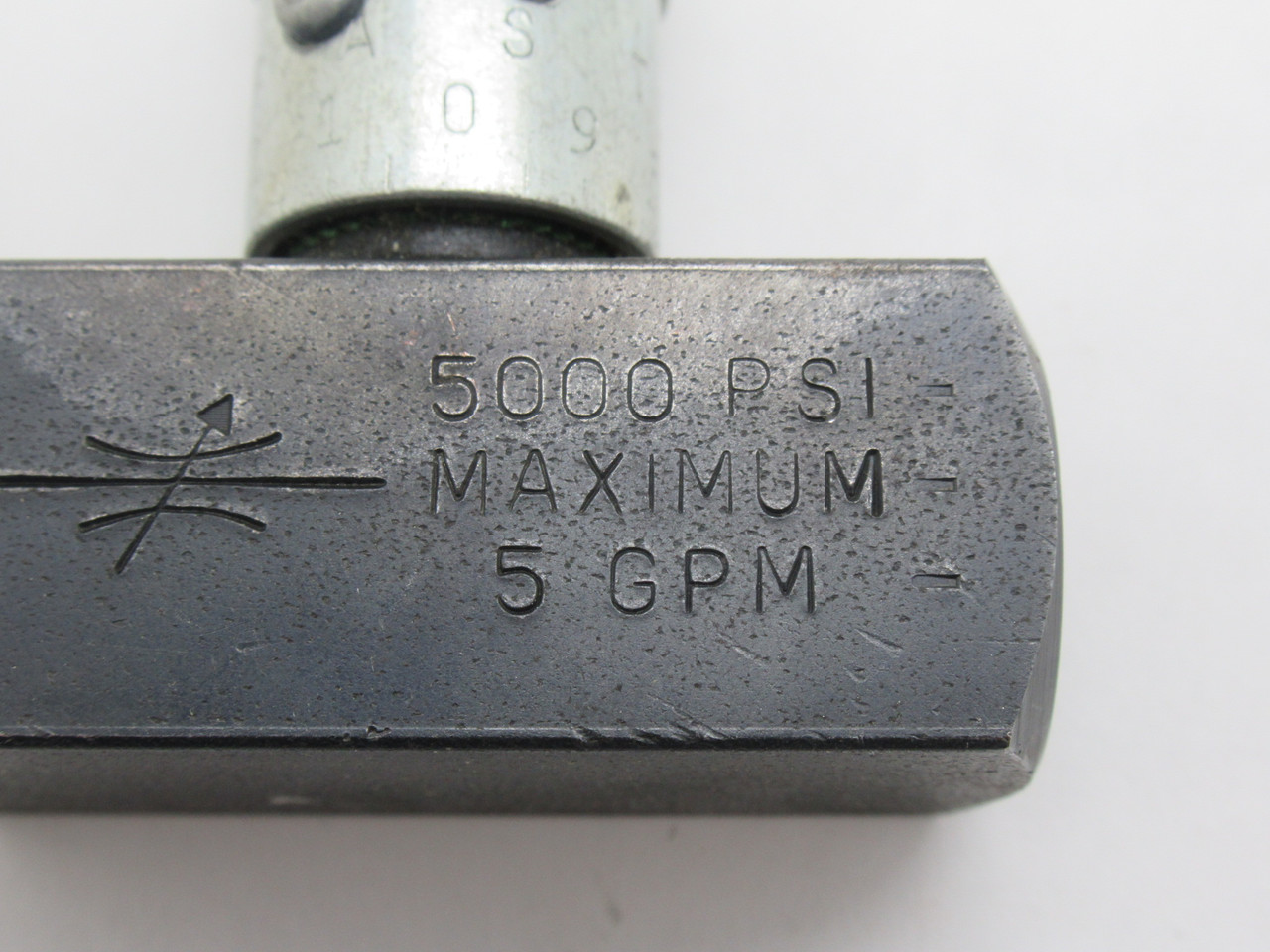 Parker N400S In-Line General Purpose Needle Valve 1/4" NPT 5000 psi 5 gpm USED