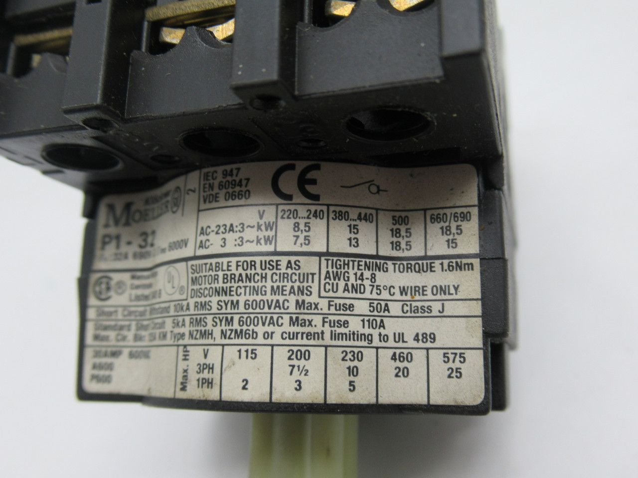 Klockner-Moeller P1-32 Disconnect Switch Base 32A 690V 3-Pole SHELF WEAR NOP