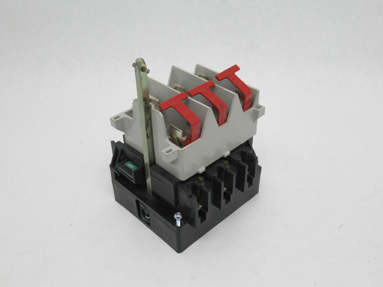 Sprecher + Schuh L10-NJ030P3 Rotary Disconnect Switch 30A 600V 4.75" Shaft USED