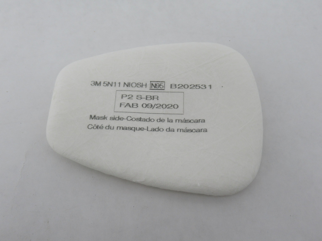 3M 5N11 Bayonet Polyester Particulate Filter N95 *LOT OF 2* NEW