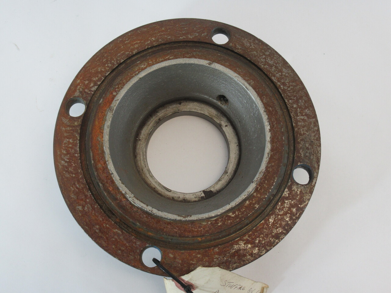 Discflo Stuffing Box Cover 7.75" OD 2.375" LTB 2.625" Bore RUST USED