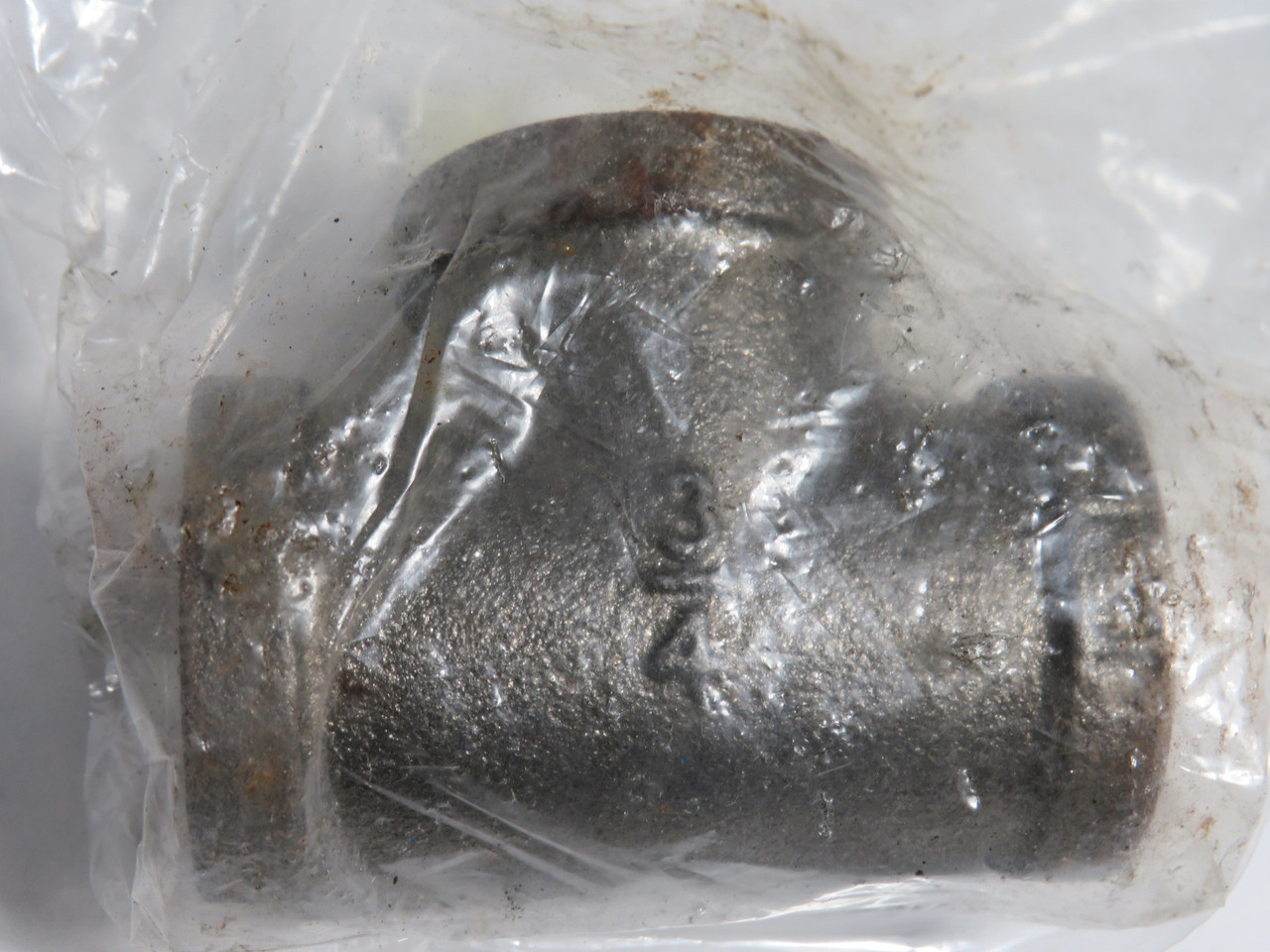 Stz Industries 312-T-34 Threaded Iron Tee 3/4" Black Malleable *Some Rust* NWB