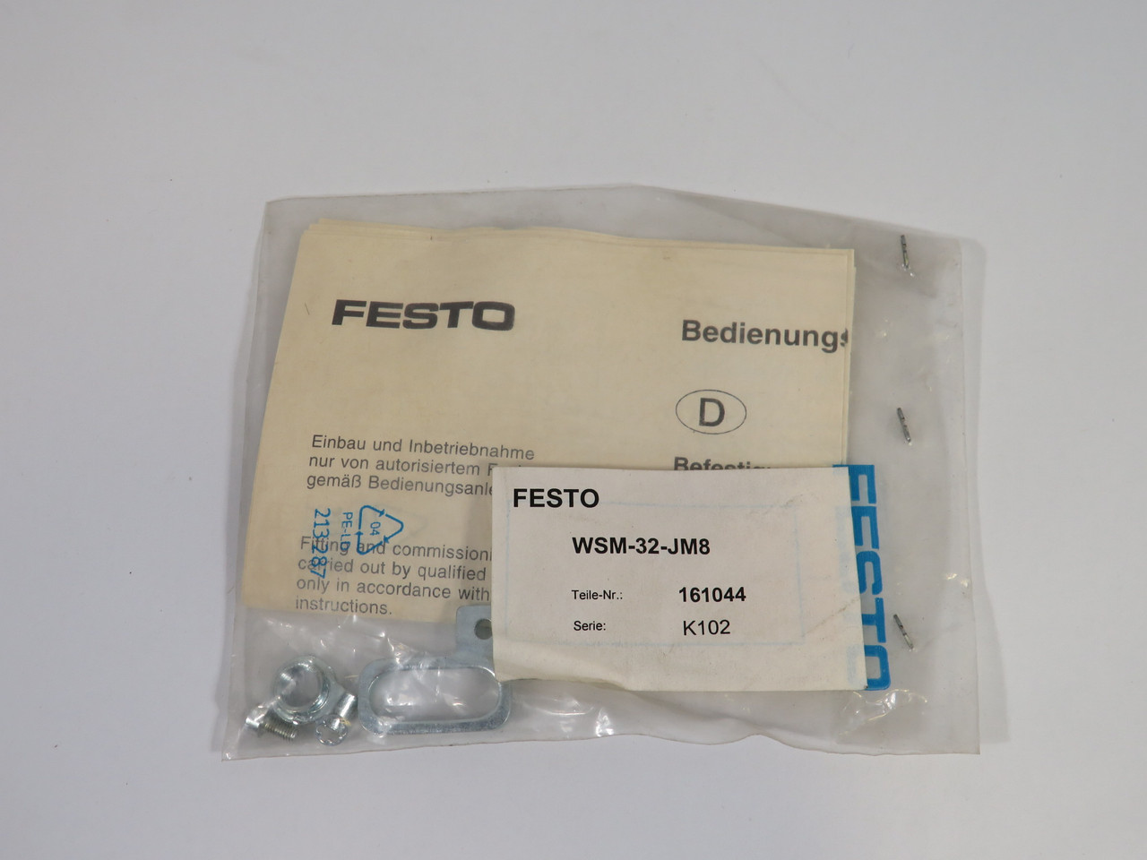 Festo 161044 WSM-32-JM8 Sensor Mounting Kit ! NWB !