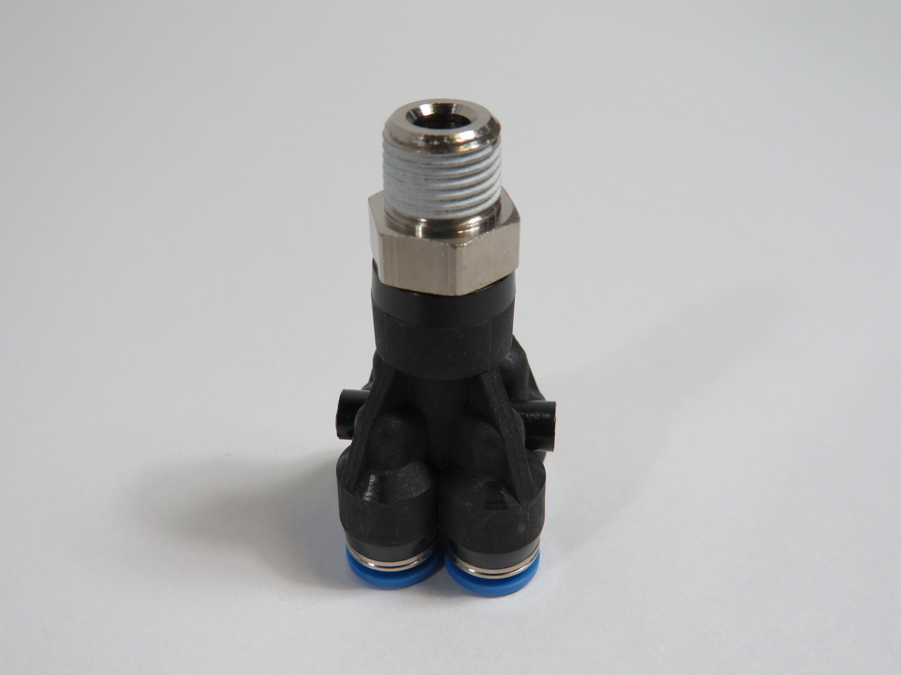 Festo 153206 QSQ-1/8-4 Multiple Distributor R1/8" Thread 4mm Tube OD ! NOP !