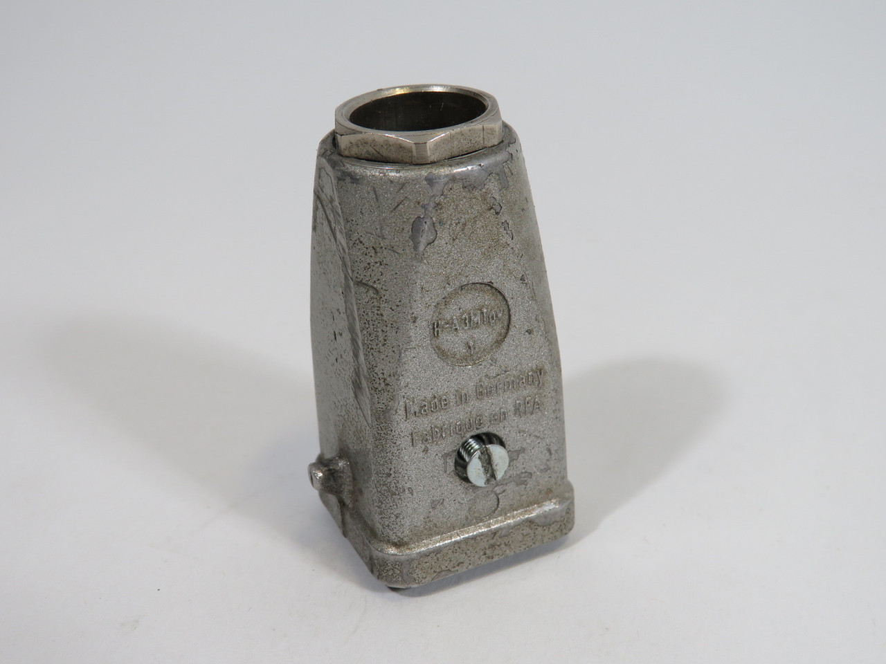 Contact H-A 10.4310 Connector Plug 600V w/ H-A 3MTGV Enclosure USED