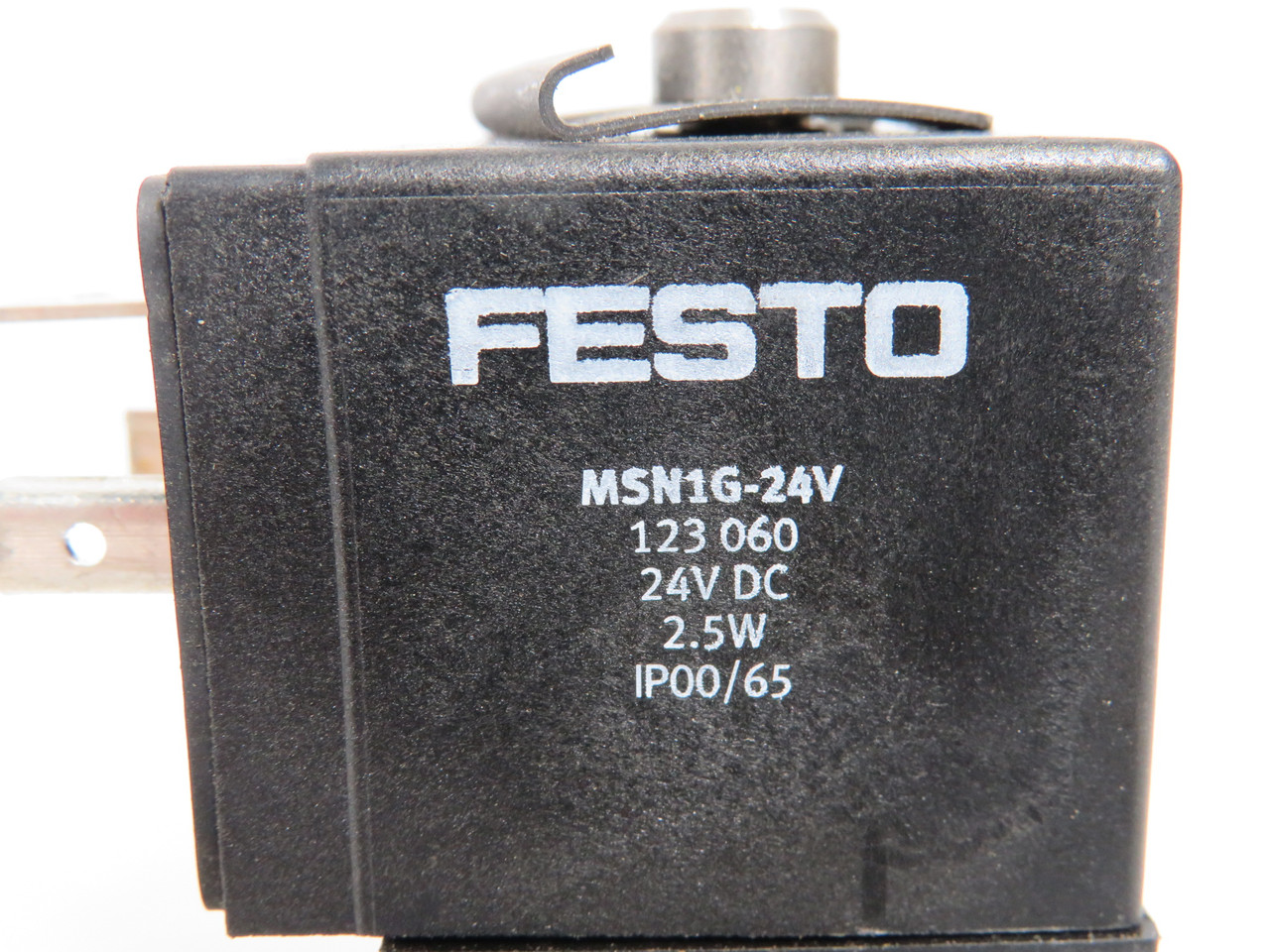 Festo 123060 MSN1G-24V Solenoid Coil 24VDC 2.5W W/ Mount USED