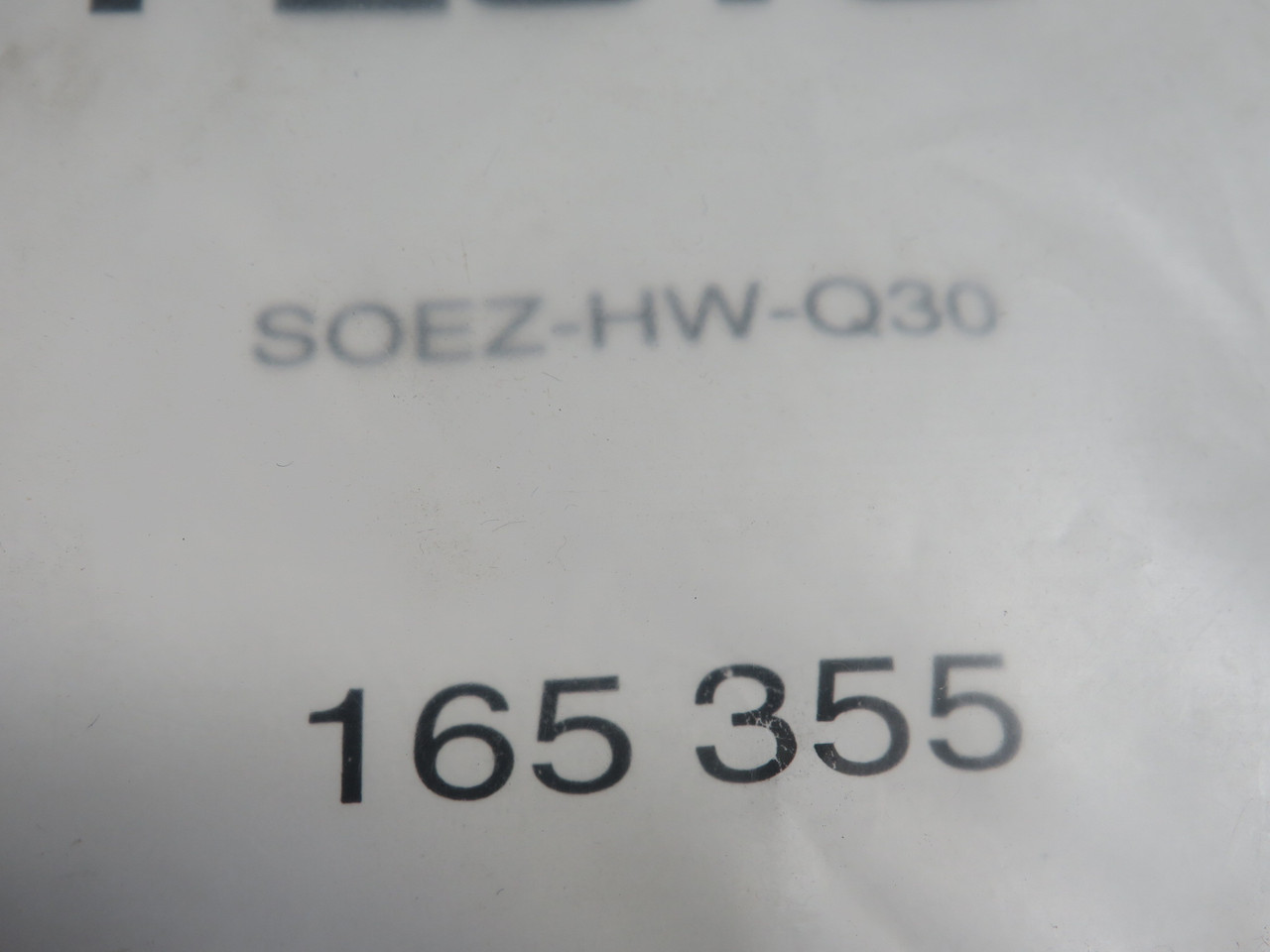 Festo 165355 SOEZ-HW-030 Mounting Bracket for Optoelectric Sensor ! NWB !