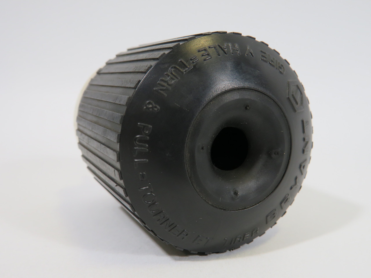 Bryant 70620NP Twist-Lock Plug 20A 250V 3W 2P USED