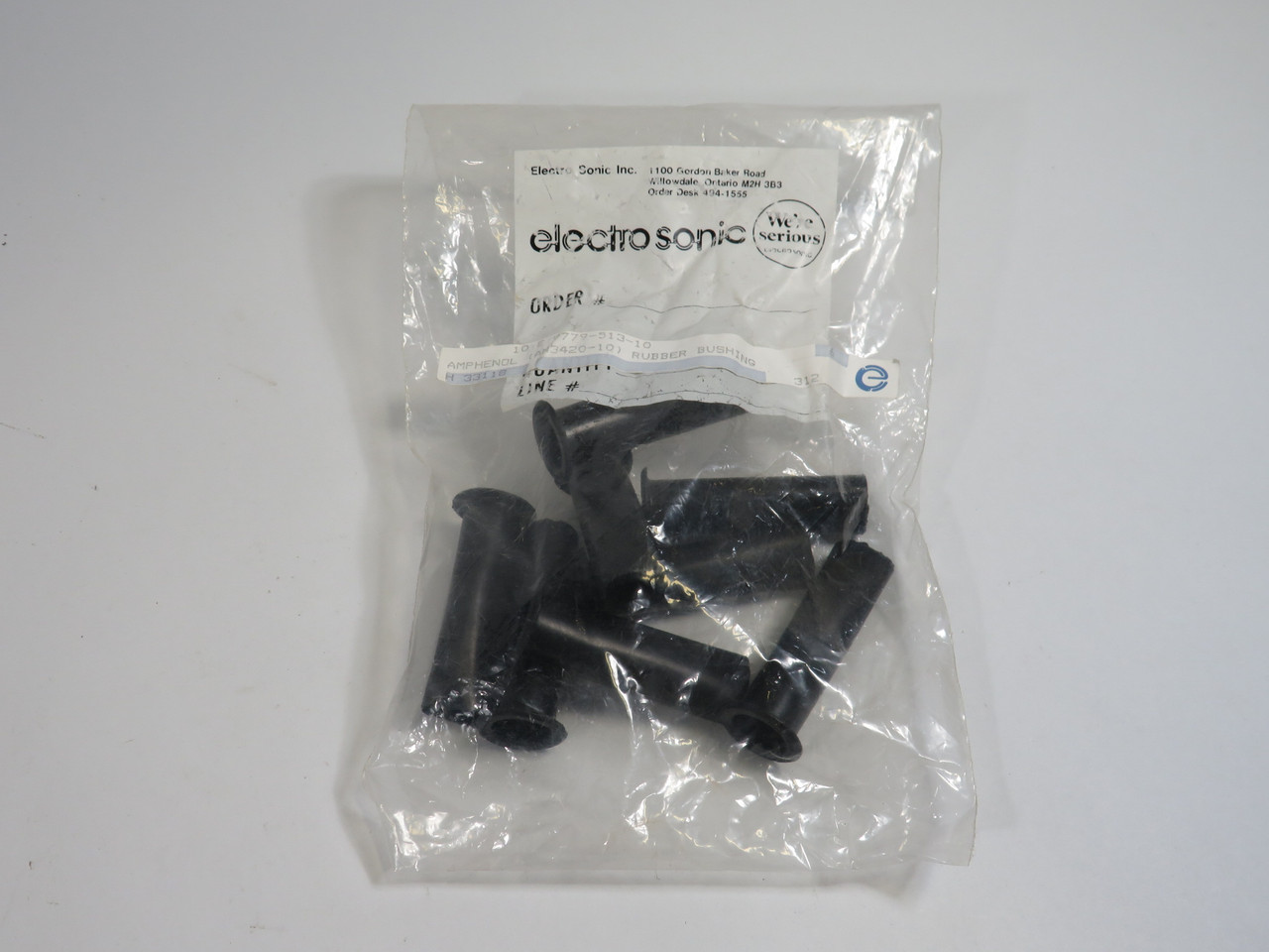 Amphenol 9779-513-10 Rubber Bushing .562" ID 2.375" L 8-Pack ! NWB !