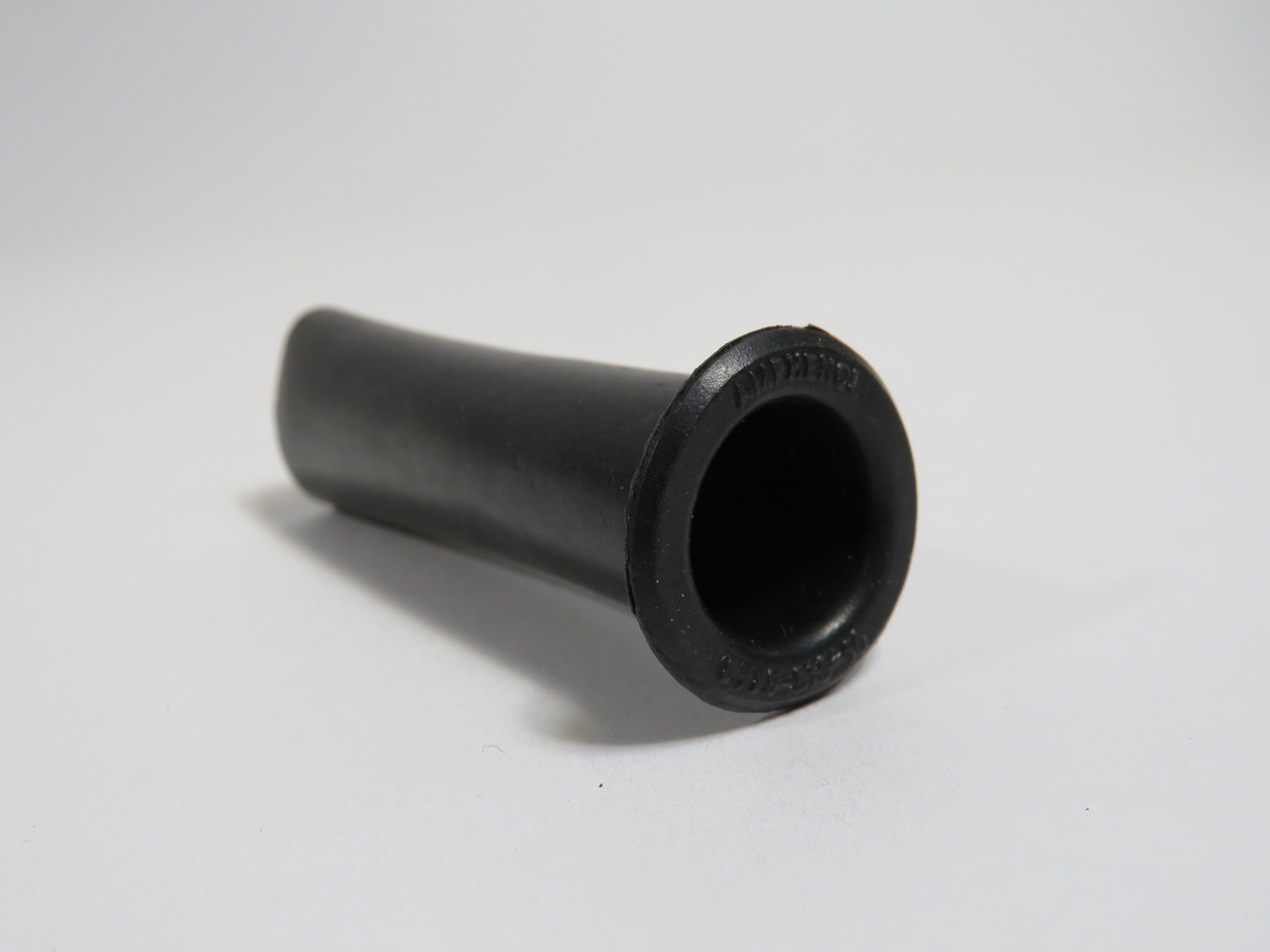 Amphenol 9779-513-10 Rubber Bushing .562" ID 2.375" L 8-Pack ! NWB !