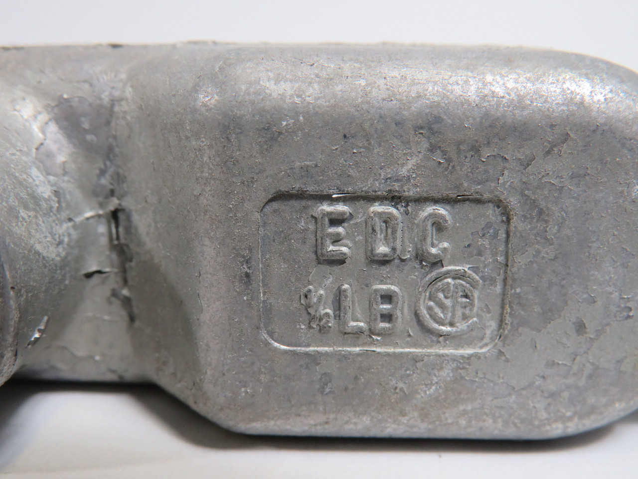 EDC LB-1/2 Unthreaded Conduit Body 1/2" LB No Cover SHELF WEAR USED