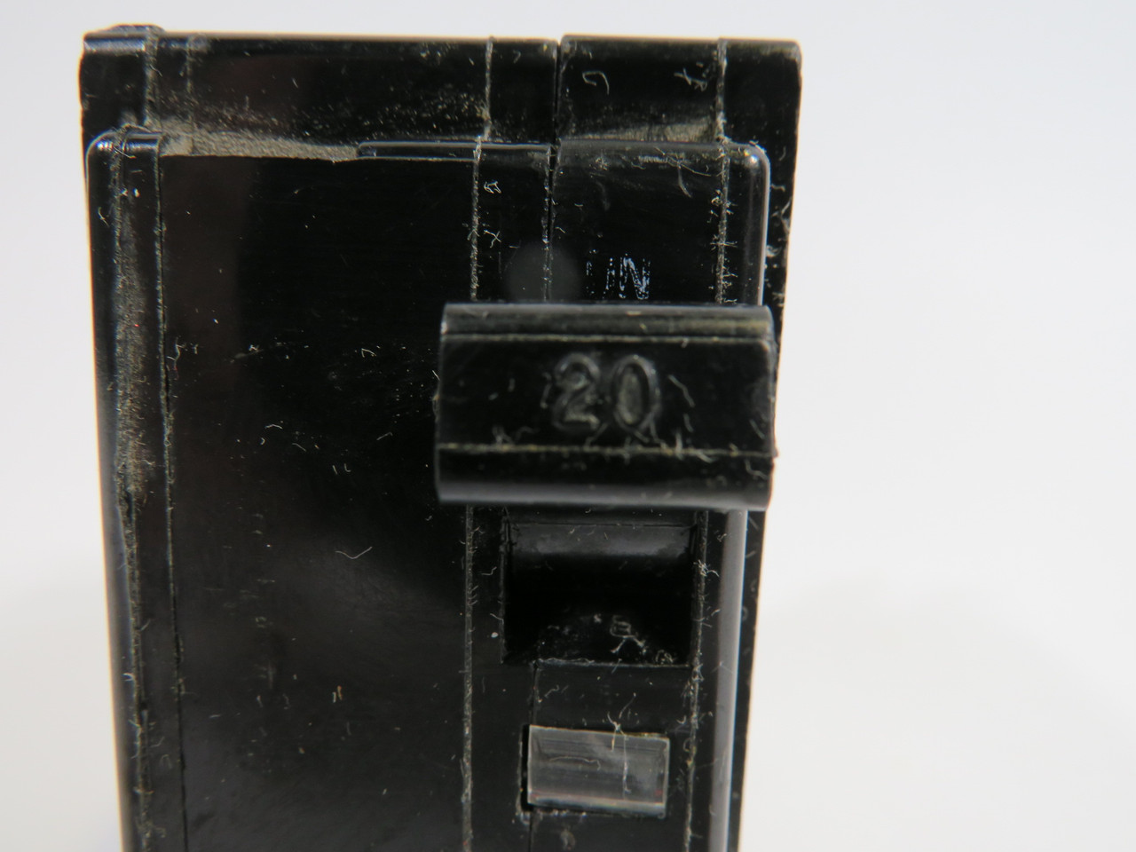 Square D QOB220 Circuit Breaker 20A 120/240V 2-Pole USED