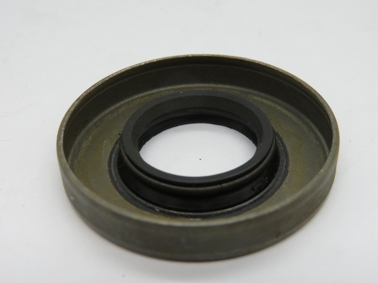 Chicago Rawhide 8485 Oil Seal 0.844" ID 1.828" OD 0.313" W ! NEW !