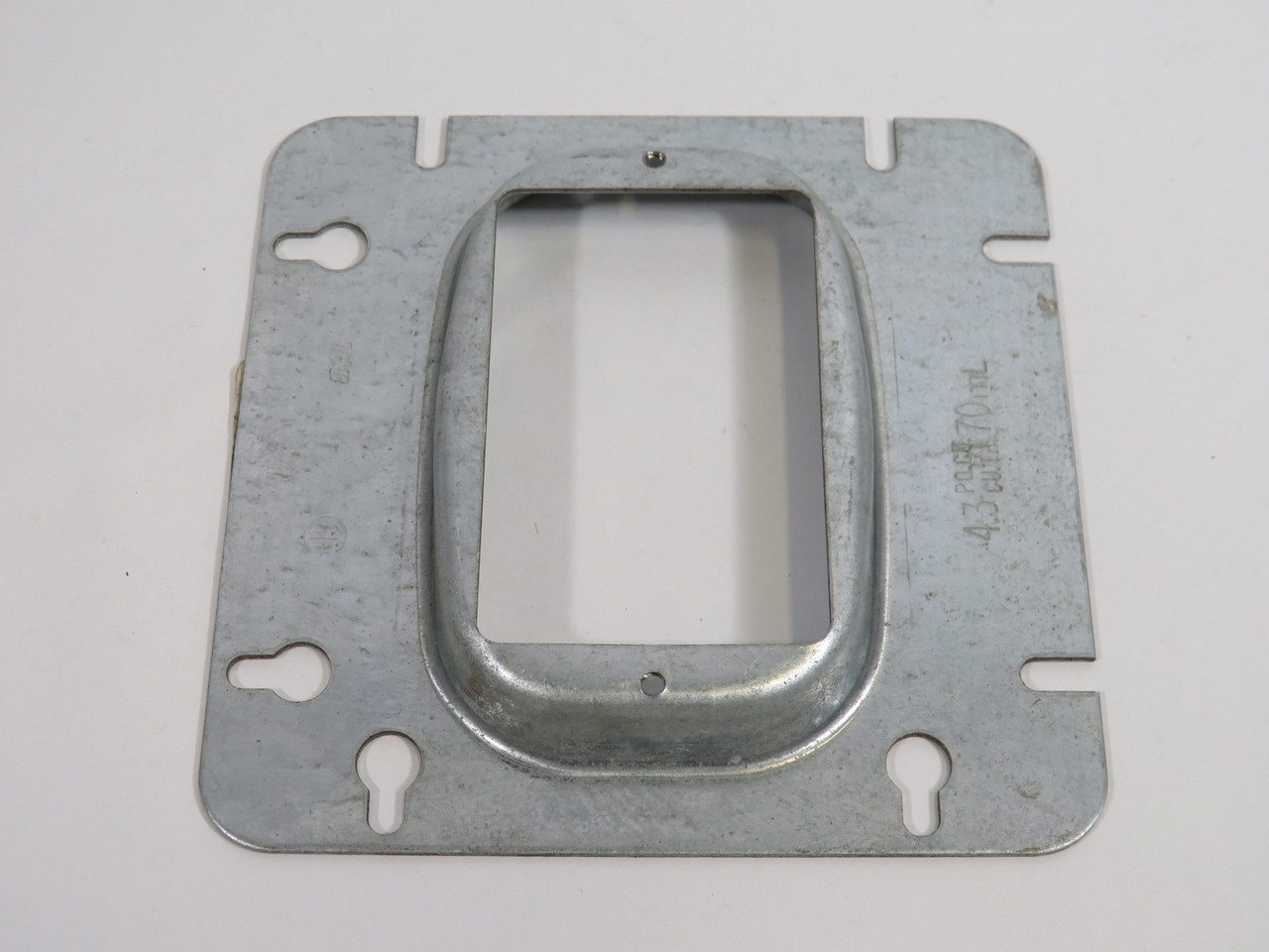 Iberville CI72-C-13 Square Box Cover 4-3/4" OD ! NOP !