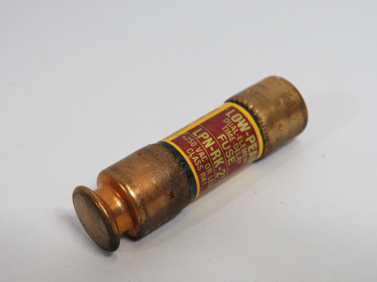 Low-Peak LPN-RK-2-1/2 Dual Element Time Delay Fuse 2-1/2A 250V USED